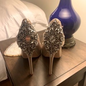 Badgley Mischka nude heels, Jeweled back